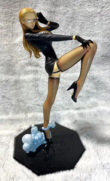 P.O.P 원피스 'LIMITED EDITION' 칼리파 피규어