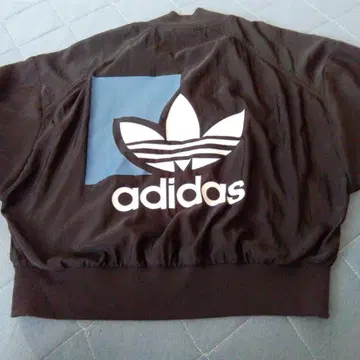 adidas Originals 트레포일 블루종 블랙