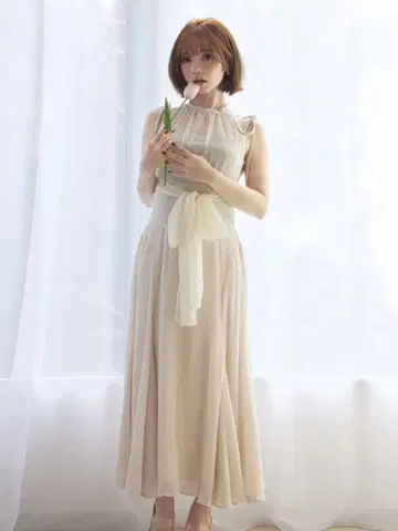 andmary Paula lacey long dress 베이지