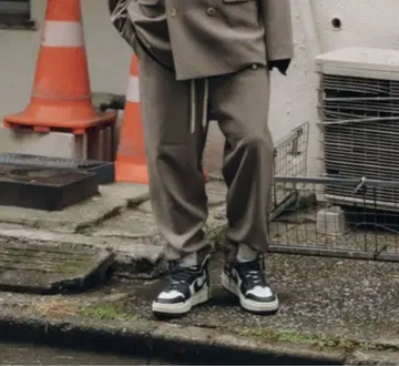 [ 미사용 ] PRY Sarrouel Trousers 23AW 프라이 슈트