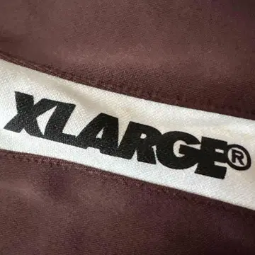 XLARGE 로고 테이프 트랙 팬츠 이지 팬츠
