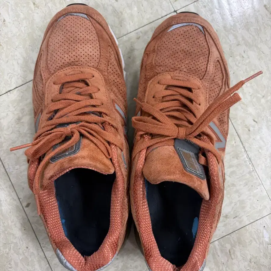뉴발란스 990v4 오렌지 290 usa