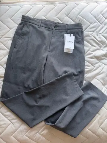 Theory Perform Suit Zaine Sideelastic