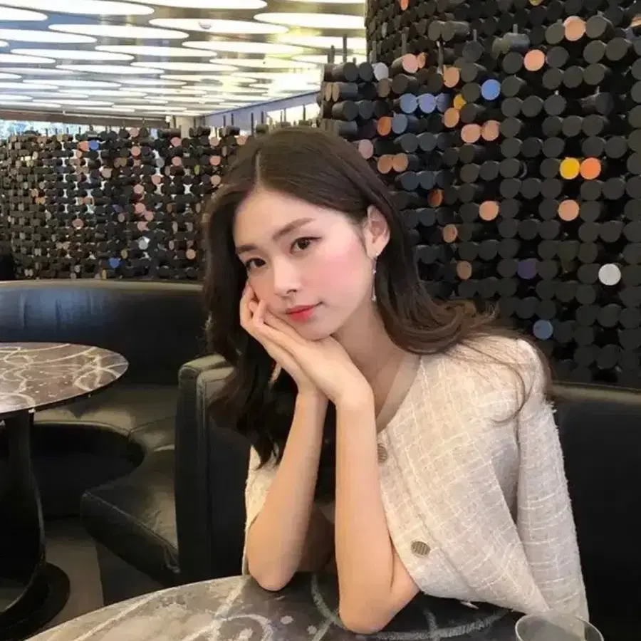 시에 더실루엣 누아르 트위드 자켓 2사이즈 결혼식 하객룩 경조사 sie