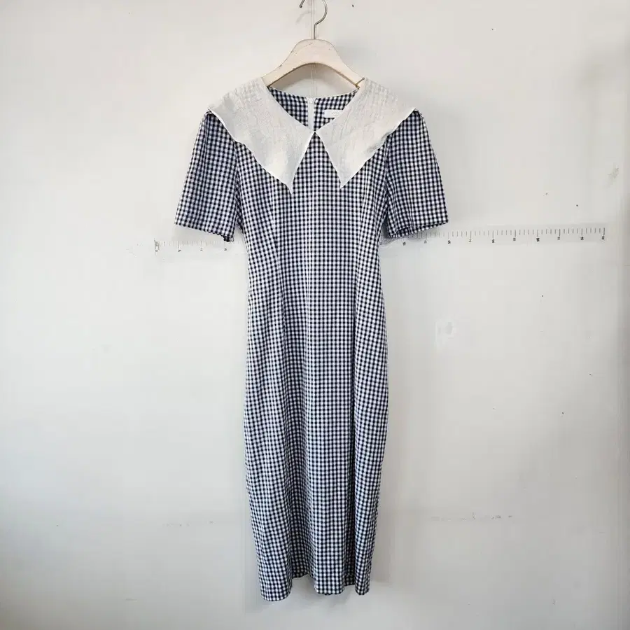 베드다이어리 체크 반팔 카라 원피스