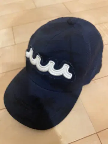 muta MARINE x ACANTHUS 메쉬 캡 네이비 모자