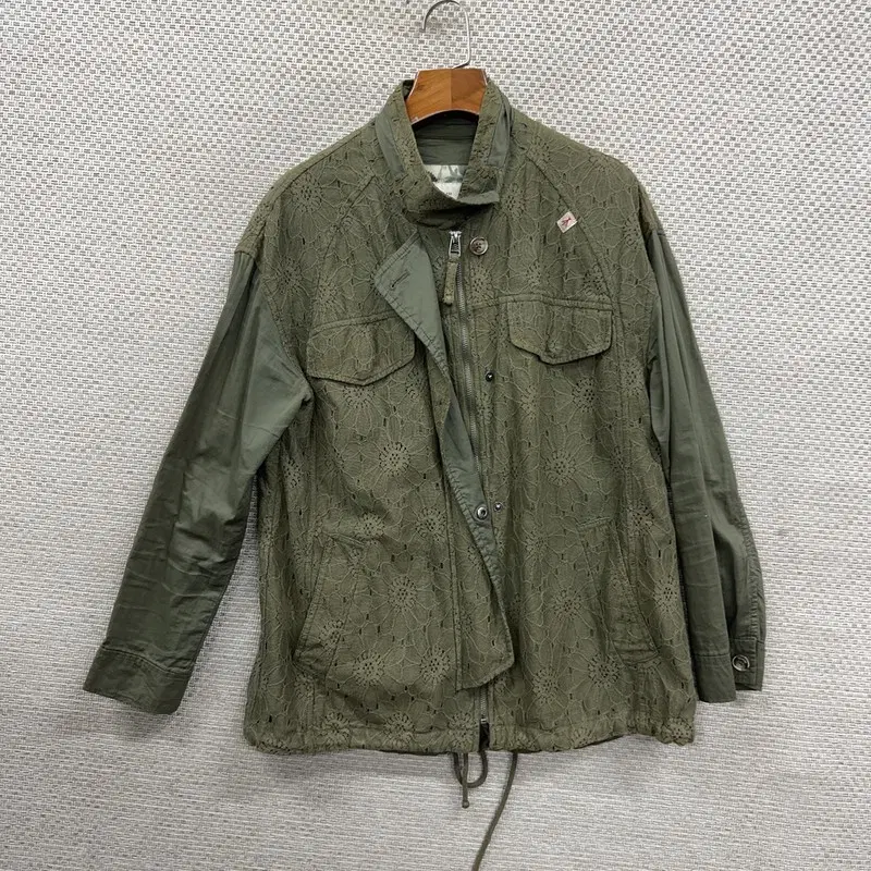 써스데이아일랜드 필드 야상 자켓 85 D09280