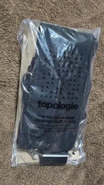 Topologie 토폴로지 봄버 스트랩 블랙 새상품