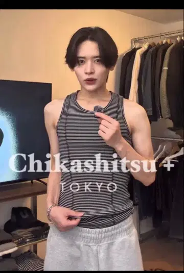 Chikashitsu+ 보더 탱크탑 블랙