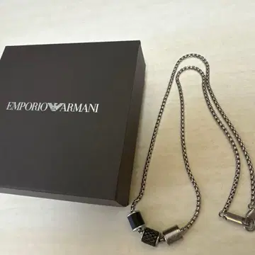 EMPORIO ARMANI 목걸이