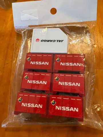 새상품급 레어 토미카 프라레일용 컨테이너 NISSAN / JAL 세트