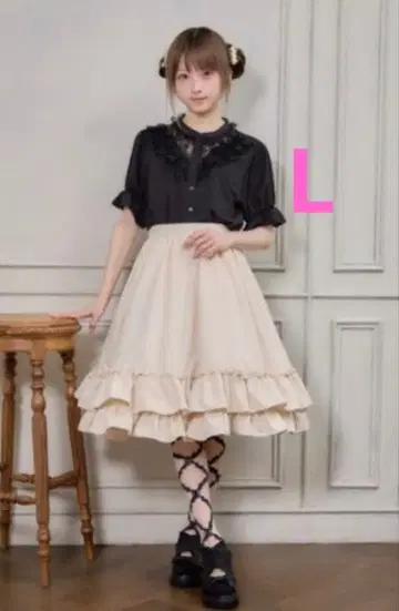시마무라 호시나 사쿠라코 프릴 스커트 L 크림 컬러