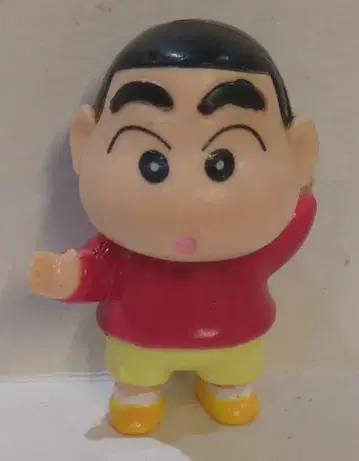 반다이 오라노 나카마다 신짱구(노하라 신노스케)(빨간색 셔츠) 1