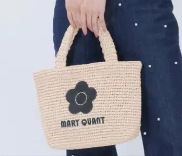 MARY QUANT 크로셰 라피아 라이크 토트백 아이보리