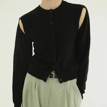 CLANE ARRANGE KNIT TOPS 블랙