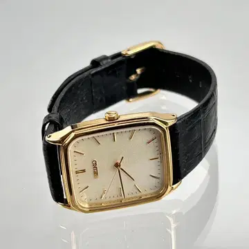 S156 SEIKO 세이코 손목시계 7N01-0FA0