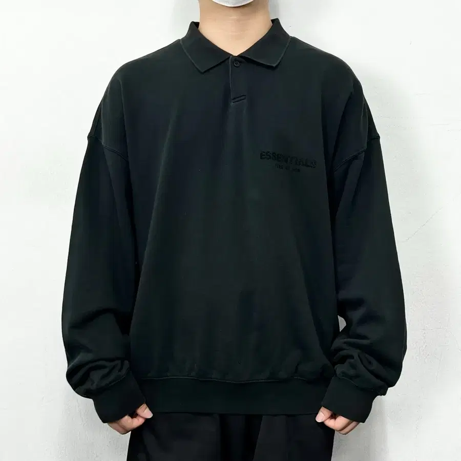 피어오브갓 에센셜 스웻 폴로 롱슬리브 블랙