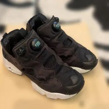 리복 펌프 퓨리 블랙 23cm