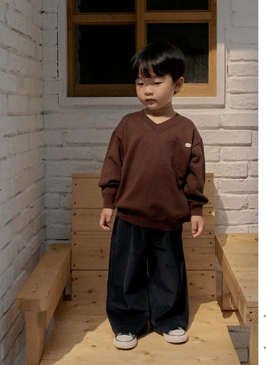 오브마이온 브이넥 니트 110사이즈