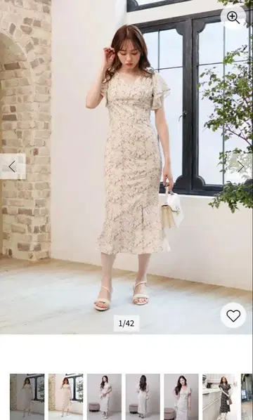 립 서비스 카슈쿨 머메이드 라인 원피스 화이트 계열