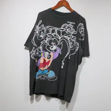 90s WARNER Bros 티 'Dizzy Devil'
