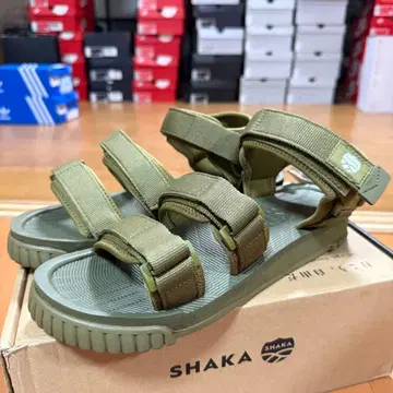 SHAKA 샌들 그린 새상품 27.0