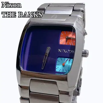 레어 컬러 Nixon THE BANKS 손목시계 실버 멀티 컬러