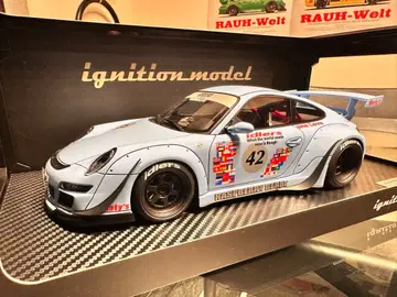 ignition RWB997 Raspberry Beret 1/18