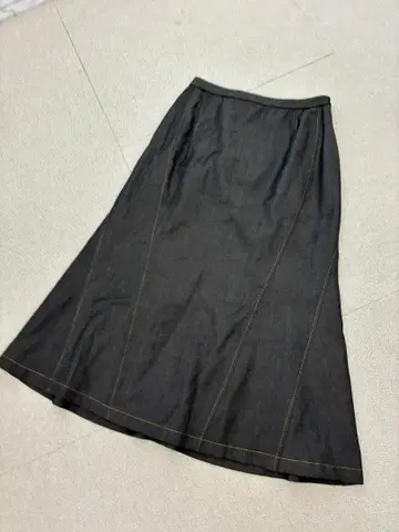 L07374 ) 레리안 Lanificio F.lli Cerruti 스커트