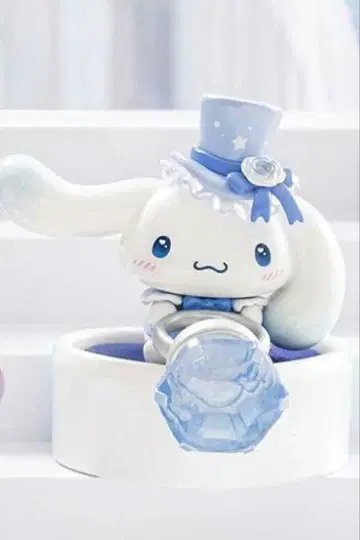 산리오 로맨틱 웨딩 시나몬 피규어
