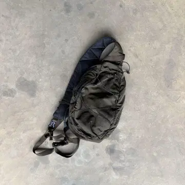 C.P. Company 숄더백
