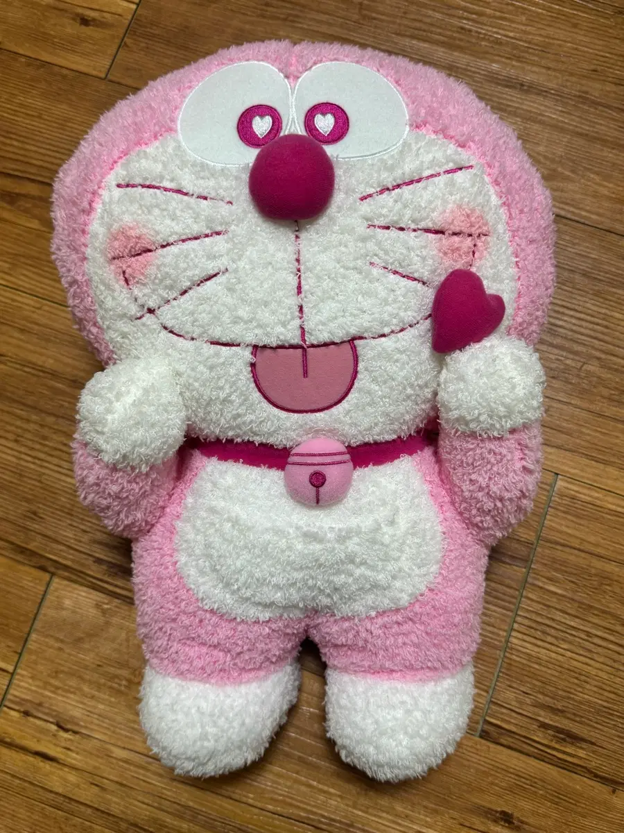 도라에몽 핑크색 봉제인형