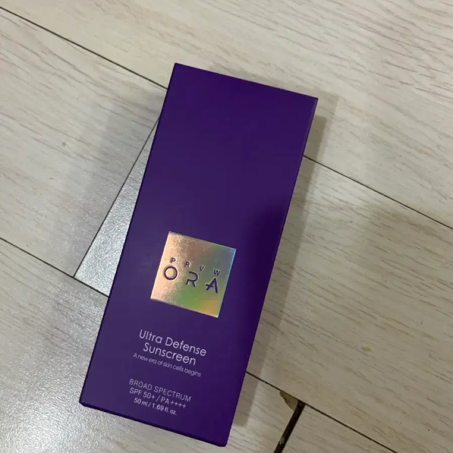 오라 울트라 디펜스 선스크린 새상품