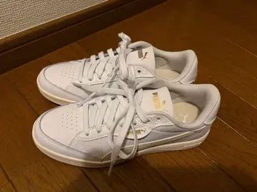 PUMA 스니커즈 화이트 24.5cm