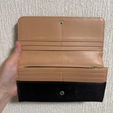 CLATHAS 장지갑 에나멜 카멜리아 무늬 가마구치