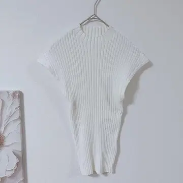 adapt retailing 리브 슬리브리스 니트 하이넥 화이트 M