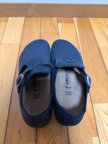 버켄스탁 런던