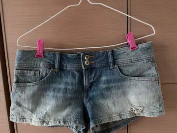 ZARA 데님 숏팬츠 데미지 가공 EUR40