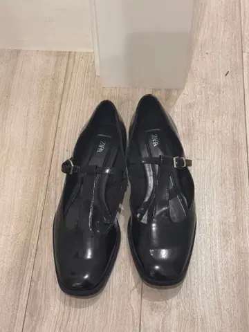 ZARA 플랫 슬링백 신발 블랙 41 (26.6cm)
