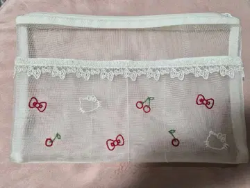 [ 새상품급 ] 긴자와 레이스 헬로키티 파우치