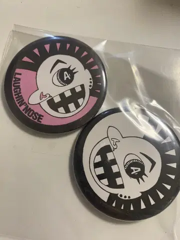 라핀노즈 니코 직경 57mm 빅 배지
