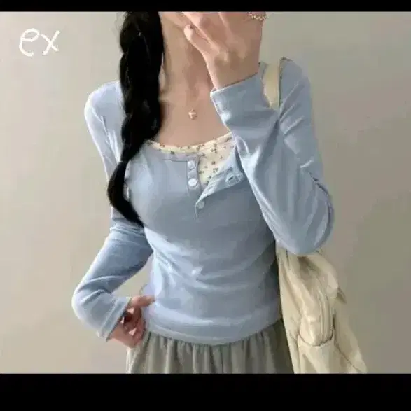 소라색 레이어드 긴팔티