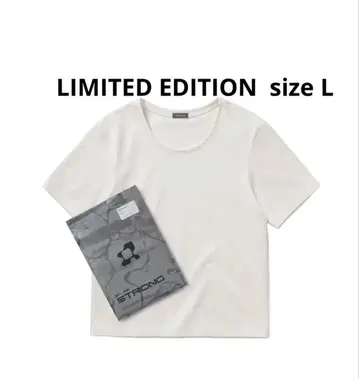 STRONG PACK TEE SHORT 화이트 L 사이즈 미개봉 새상품