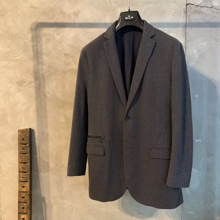 에르메네질도 제냐 테일러드 자켓 남성105