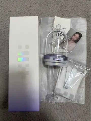 ILLIT OFFICIAL LIGHT STICK 본체