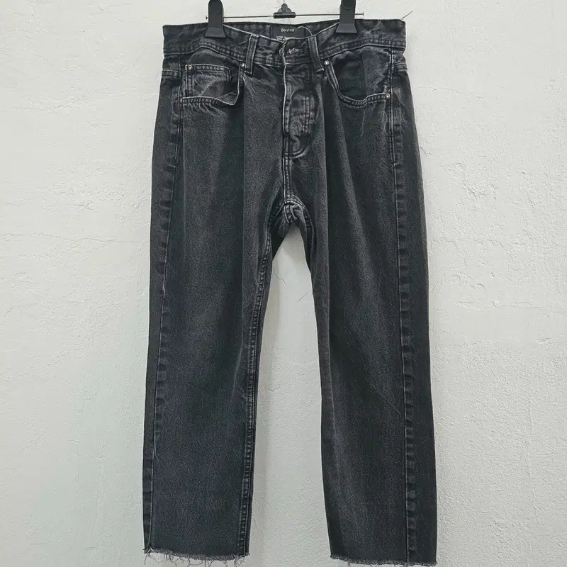 BERSHKA ITALY 청바지 남 30 J6246