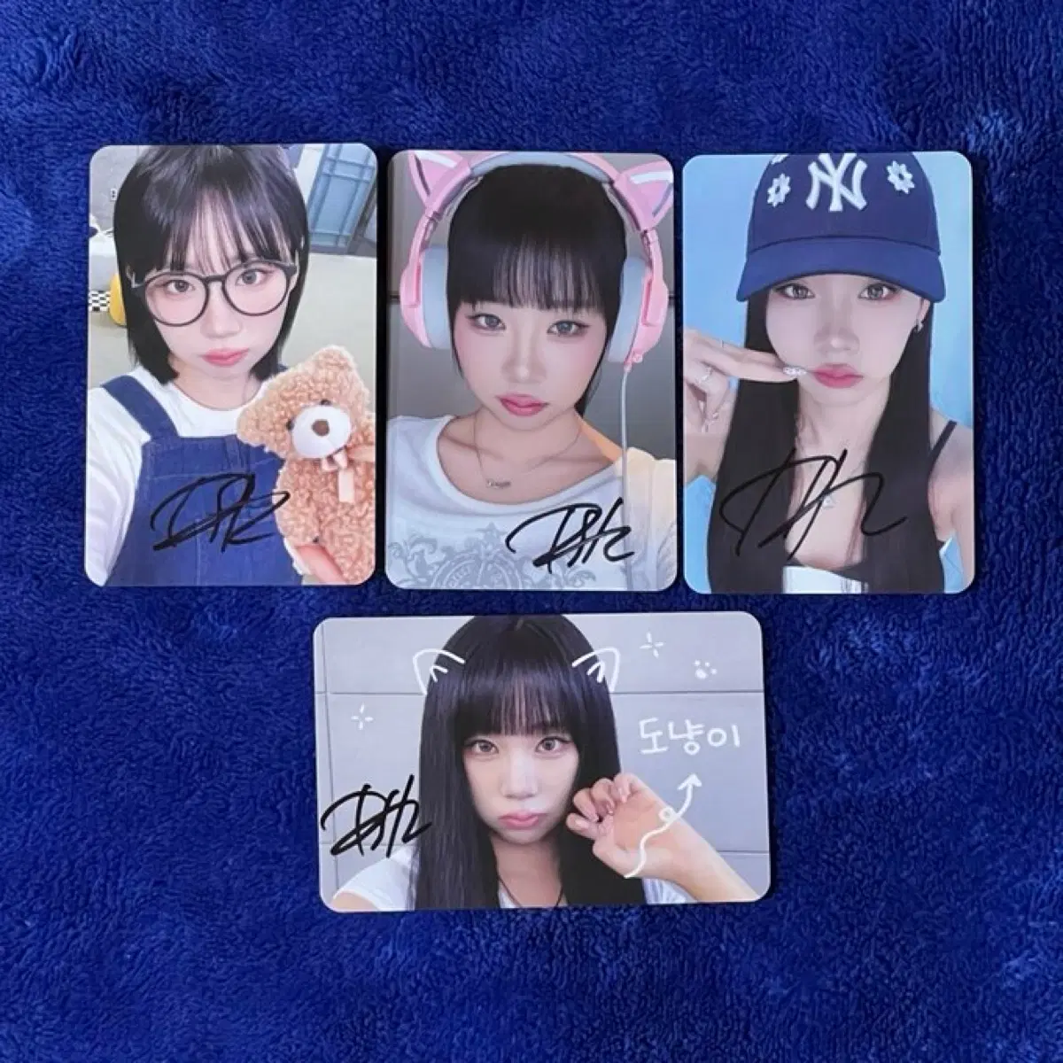 Purple Kiss Yuki sign polaroid wts purplekiss | Bunjang Global