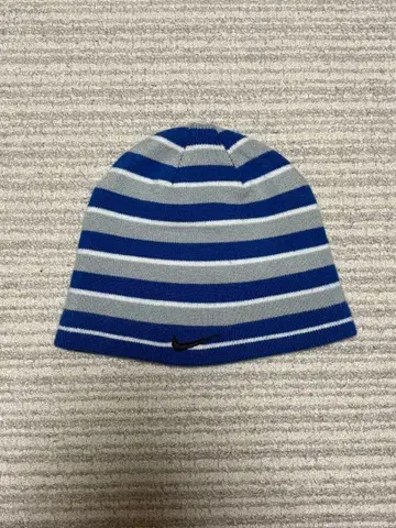 NIKE 비니 리버서블 보더