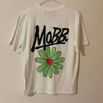 MOBB (모브) [ FLOWER T-SHIRT -WHITE- ]