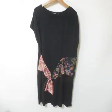 Desigual 데시구알 블랙 변형 원피스 M BH12